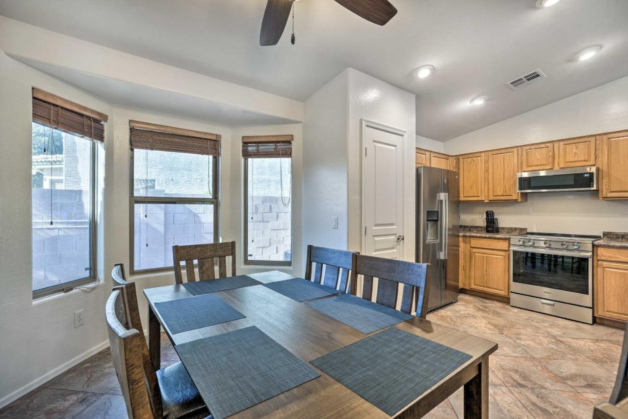 Avondale Home With Pool, 5 Mi To State Farm Stadium! Luaran gambar