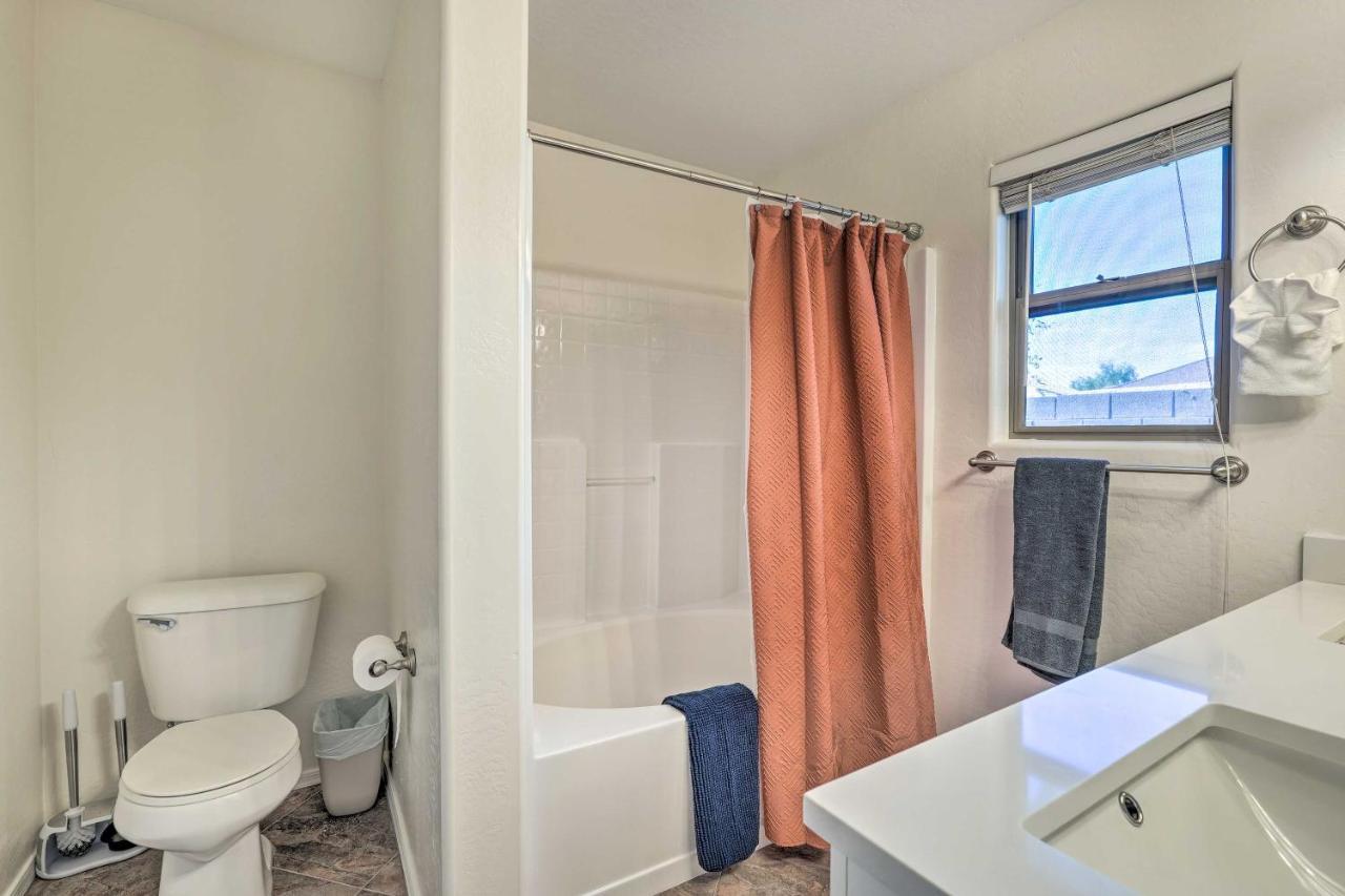 Avondale Home With Pool, 5 Mi To State Farm Stadium! Luaran gambar
